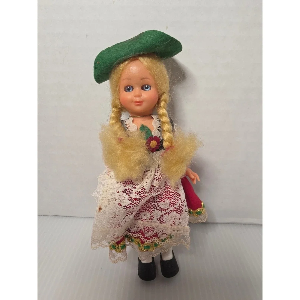Unbranded Vintage Souvenir Doll Small Multicolor Fair Traditional Folk Costume